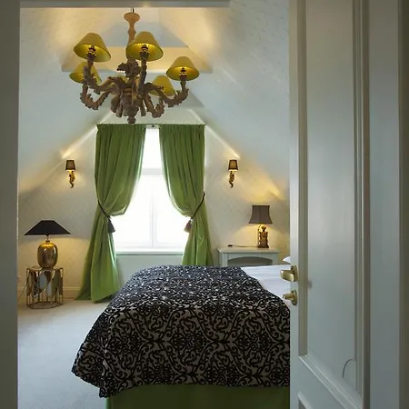 Apia Готель 3*