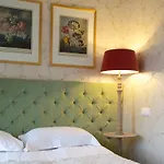 Apia Hotel 3*