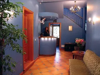 Otel Apia 3*