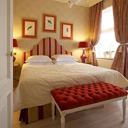 Apia Hotell 3*